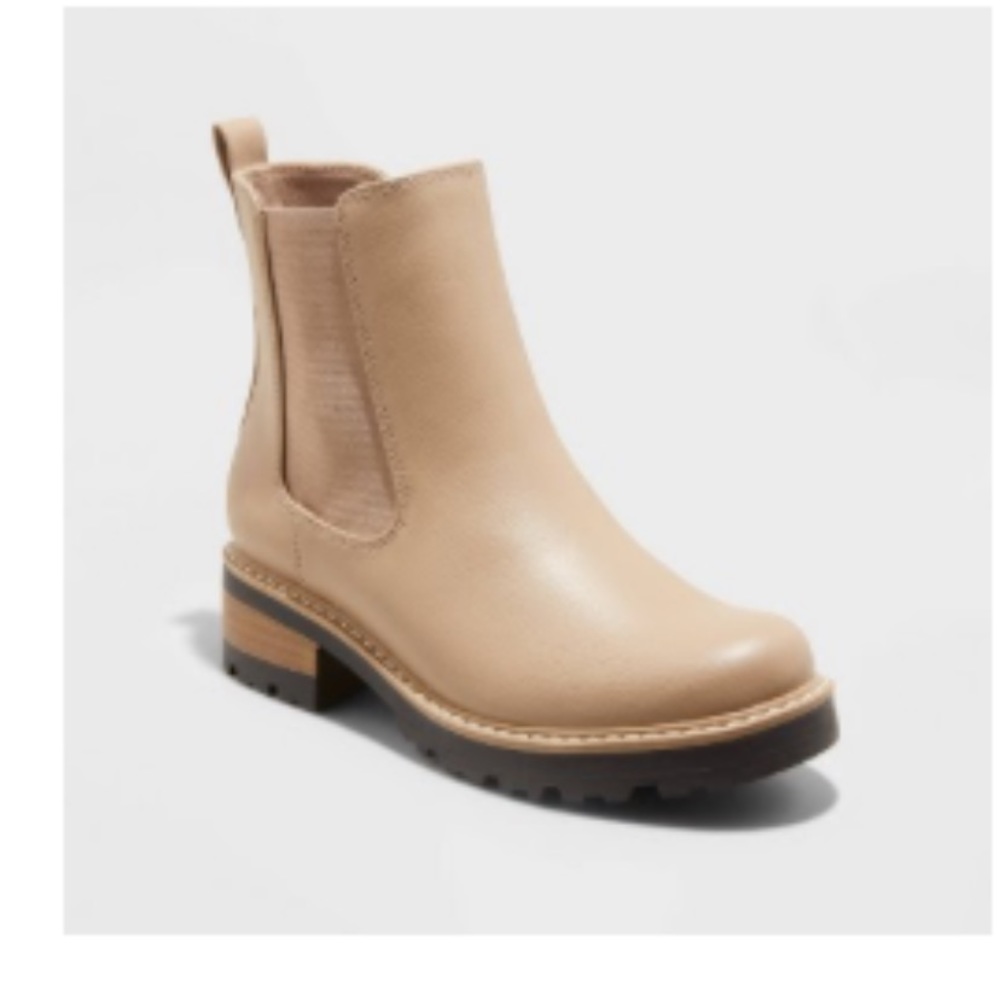 Chelsea boots